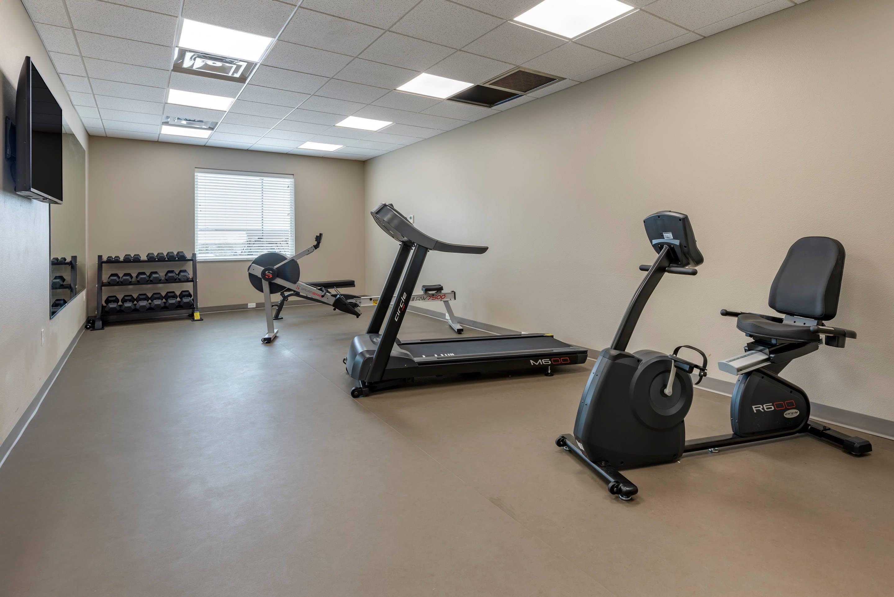 Fitness center | MainStay Suites