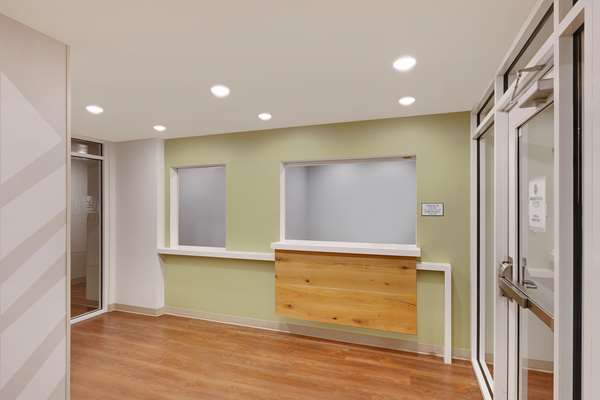  - Woodspring Suites Las Colinas Irving