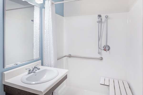  - Woodspring Suites Las Colinas Irving