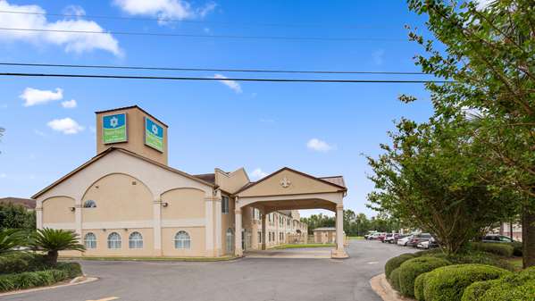Exterior view - SureStay Hotel by Best Western Alexandria - I-49, Exit 90
