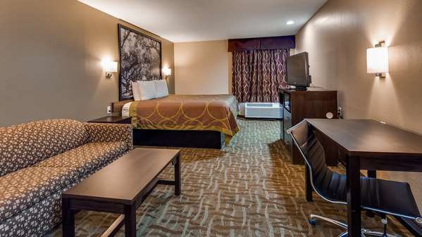  - SureStay Hotel by Best Western Alexandria - I-49, Exit 90