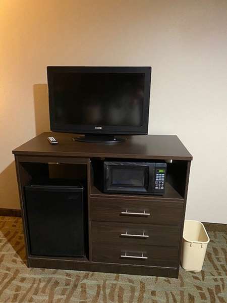  - SureStay Hotel by Best Western Alexandria - I-49, Exit 90