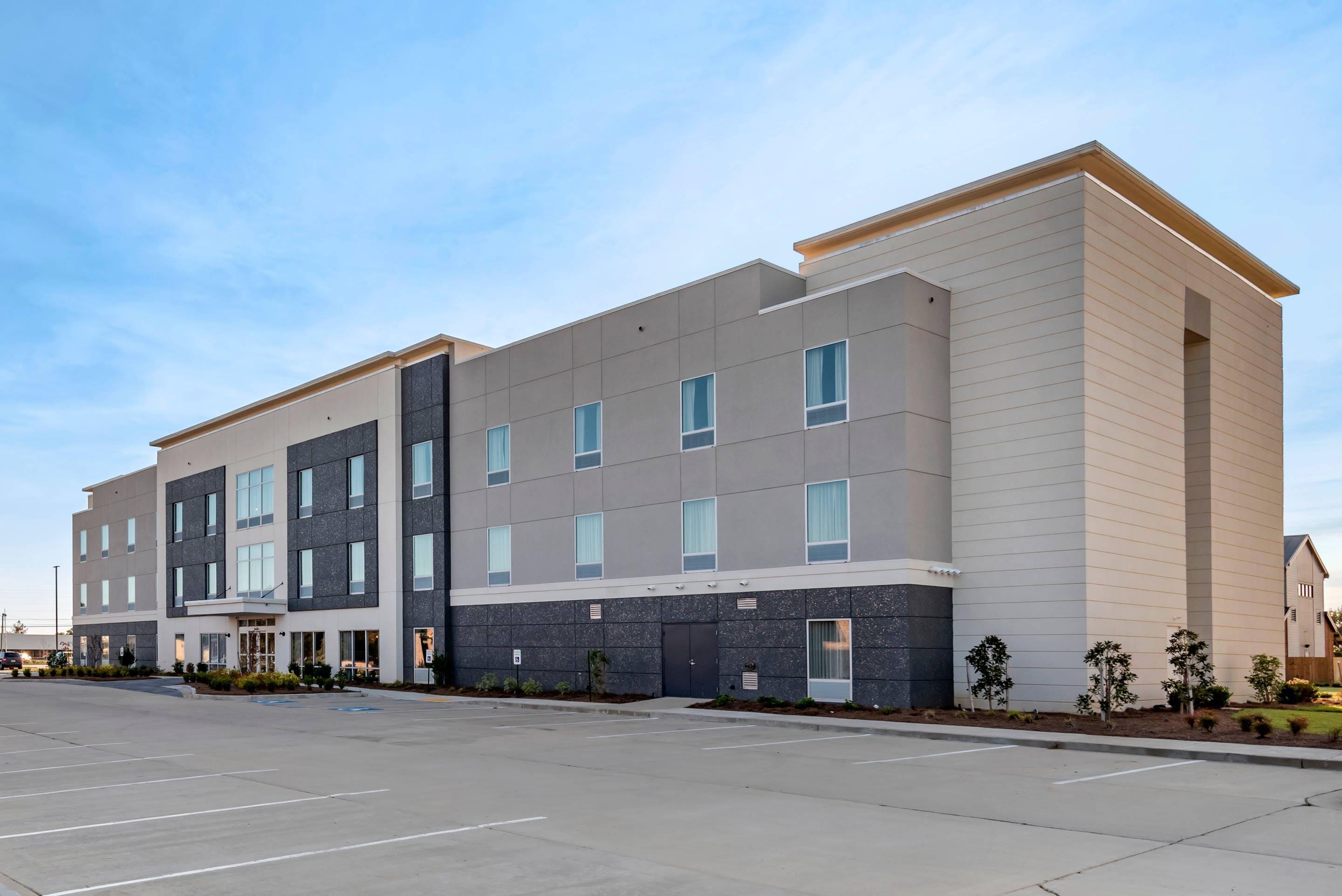 Hotel exterior | Lyric Hotel West End, Ascend Hotel Collection