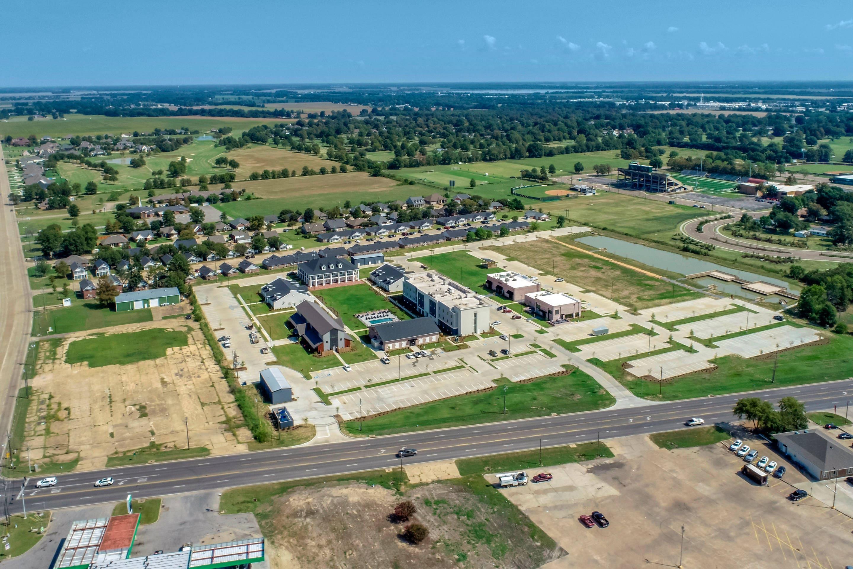 Area Views | Lyric Hotel West End, Ascend Hotel Collection