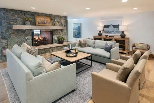 Bar - Snowpine Lodge Alta