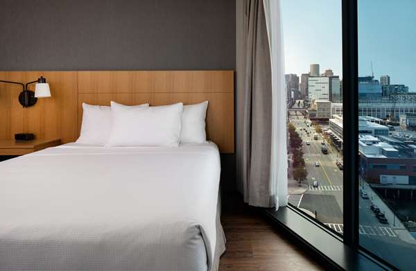  - Hyatt Place Hotel Seaport District Boston