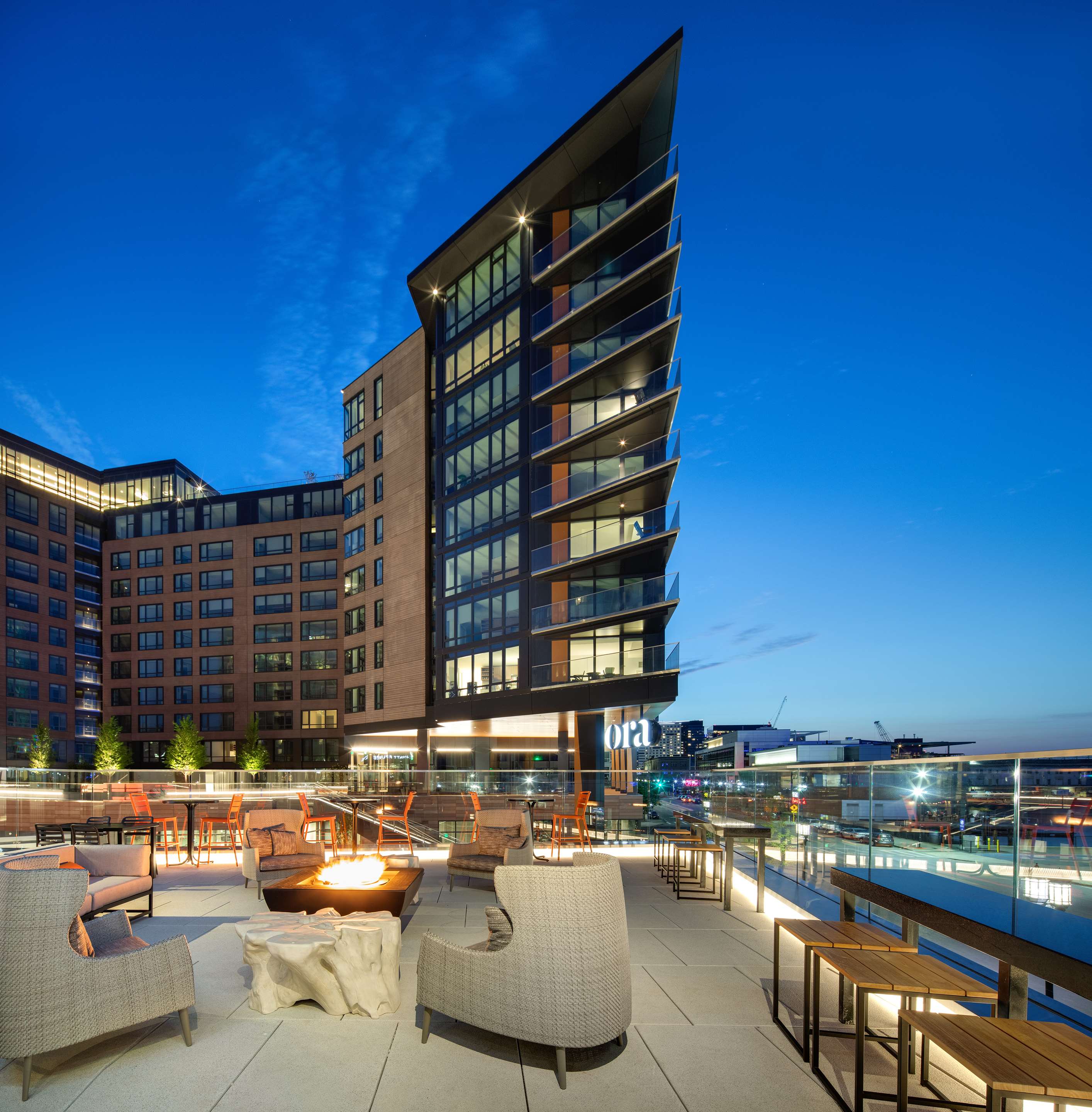 Bar Lounge | Hyatt Place Boston/Seaport District