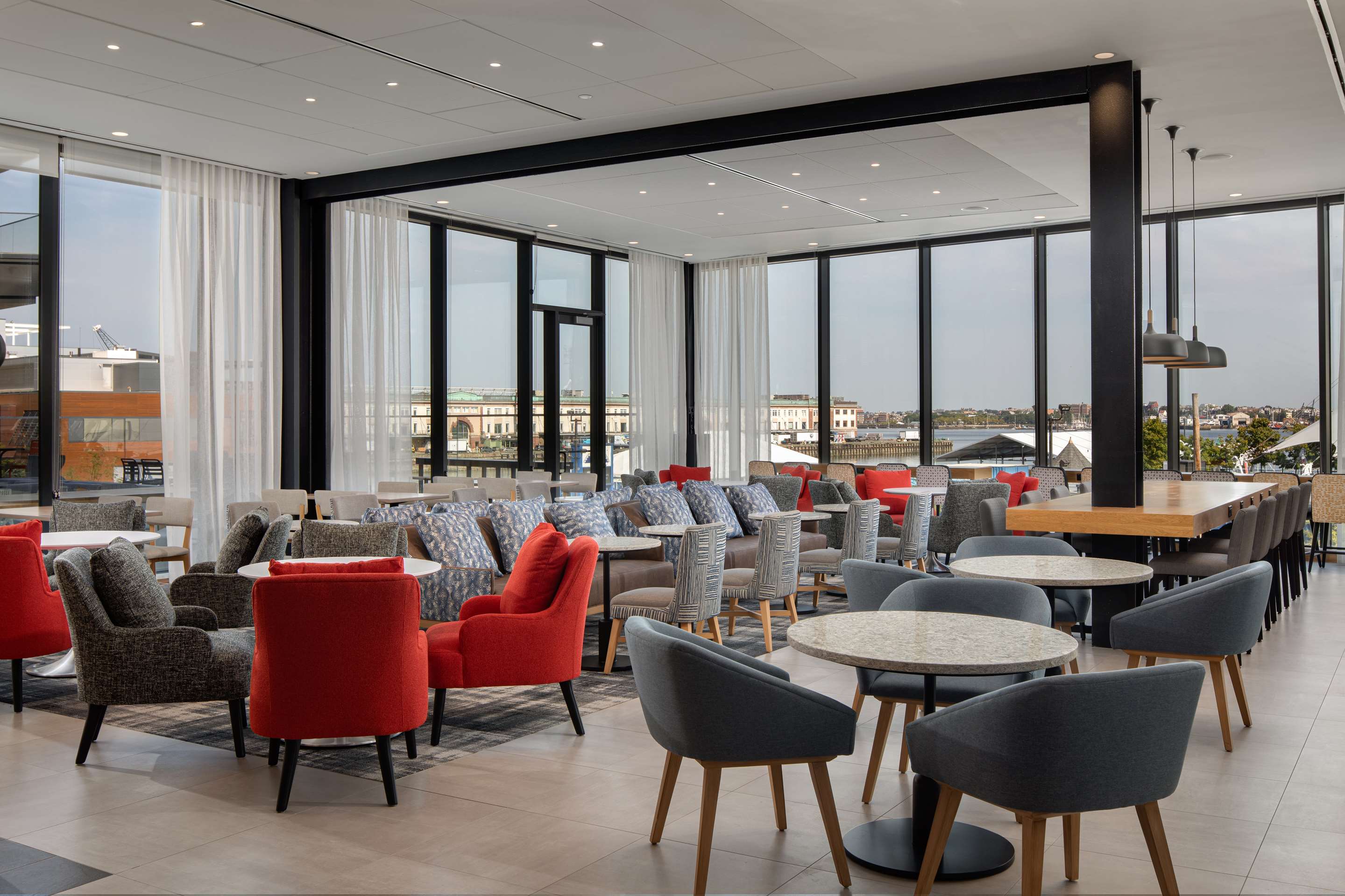 Bar Lounge