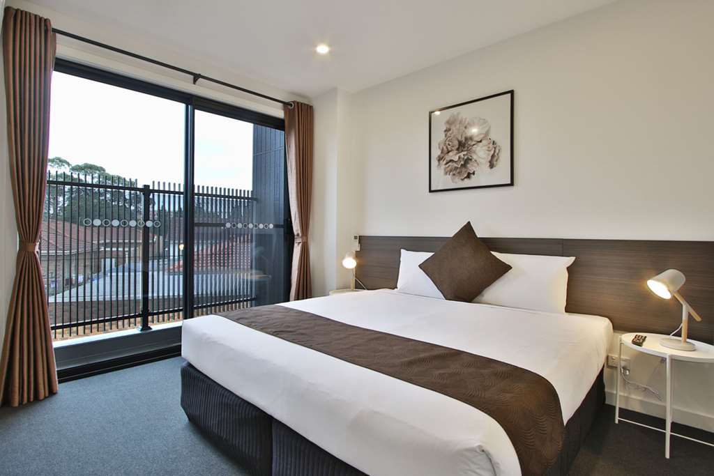 QUALITY APARTMENTS DANDENONG-guestroom-Guest Room,On-Site.jpg