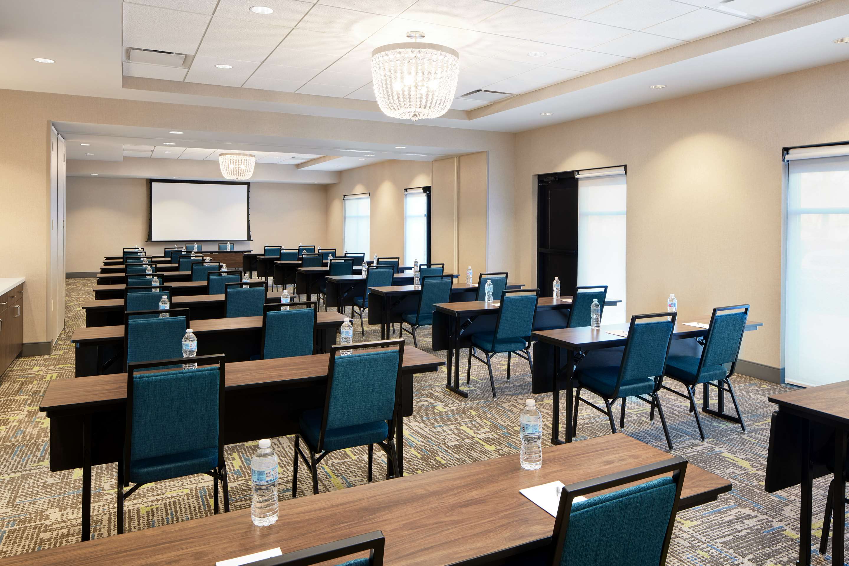 Meeting Room | Hampton Inn & Suites Franklin Indianapolis