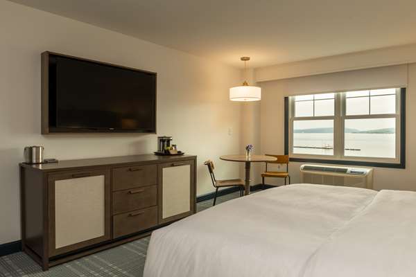  - Hotel Canandaigua