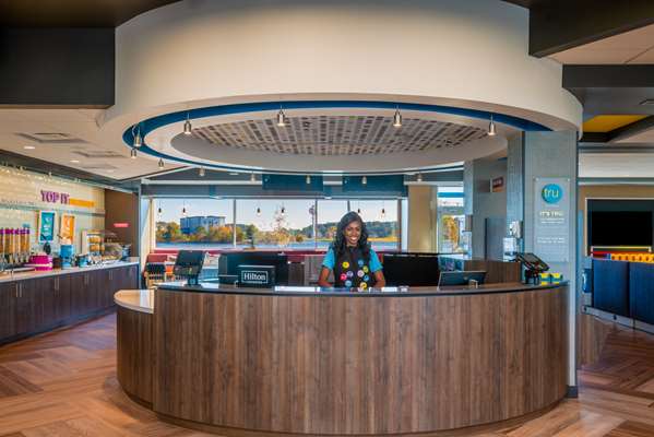  - Tru by Hilton Airport Savannah - I-95, Exit 104