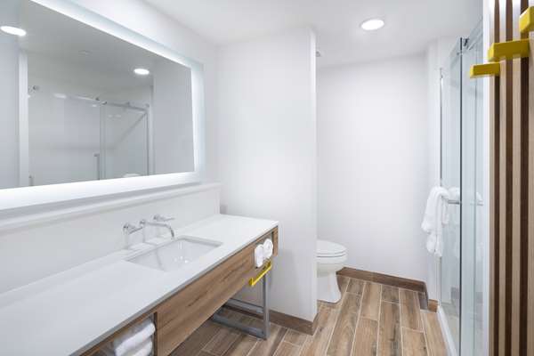  - Hampton Inn Verona