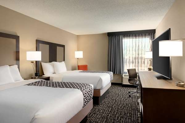 - La Quinta Inn & Suites Saint Louis - I-44, Exit 277B