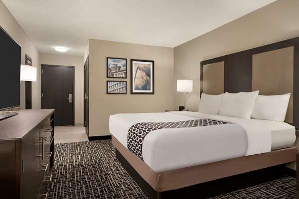  - La Quinta Inn & Suites Saint Louis - I-44, Exit 277B