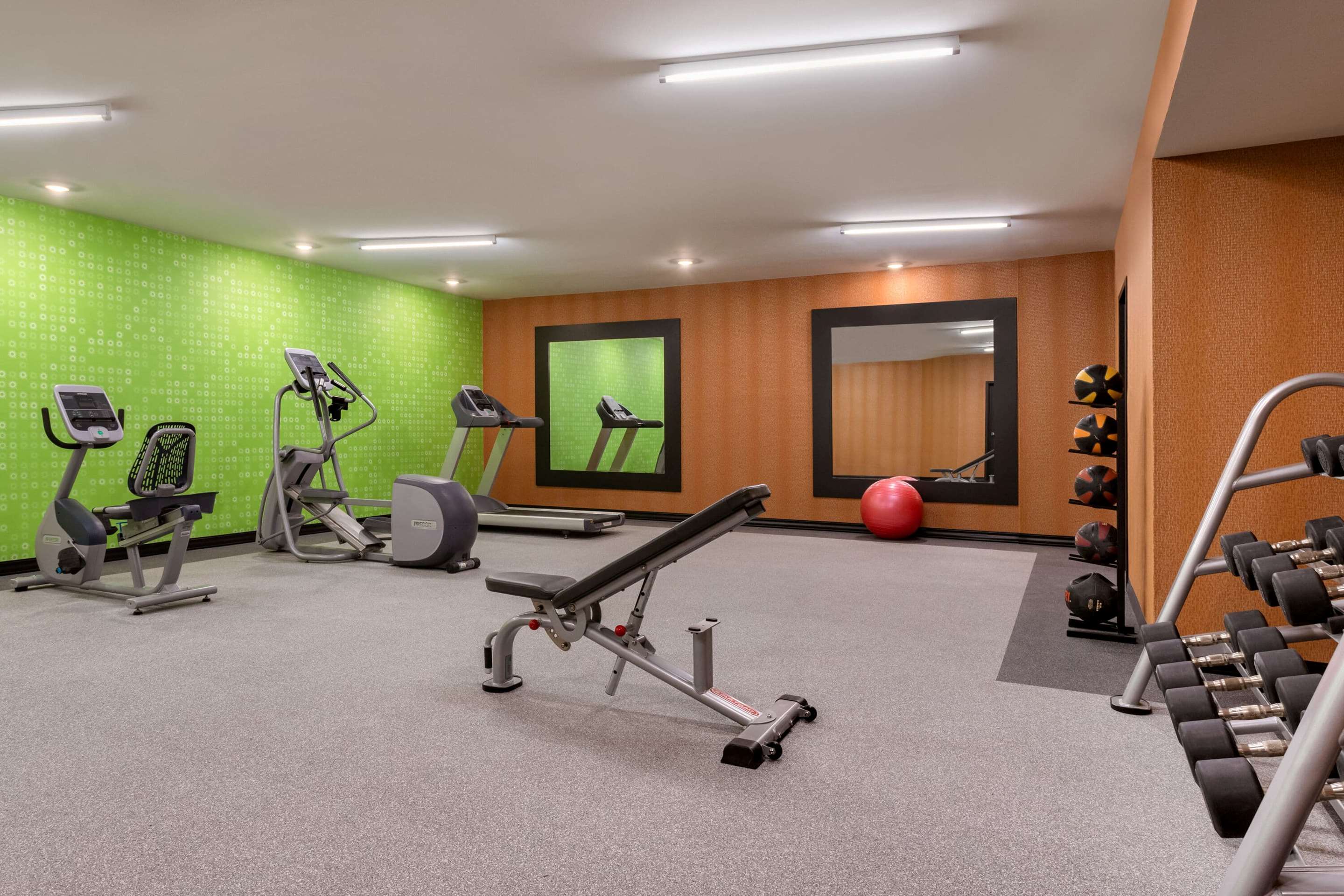 Health club | La Quinta Inn & Suites by Wyndham St Louis Route 66