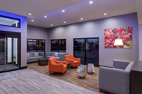  - La Quinta Inn & Suites Saint Louis - I-44, Exit 277B