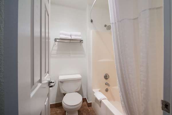  - Quality Inn Midvale