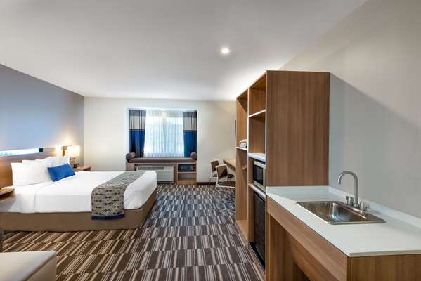 Suite - Microtel Inn & Suites by Wyndham Warsaw