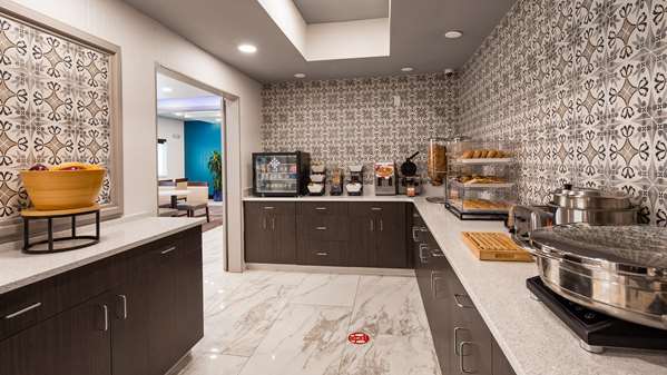 Amenities - Best Western Independence Hotel