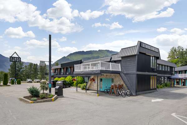 Exterior view - Stoke Hotel Revelstoke