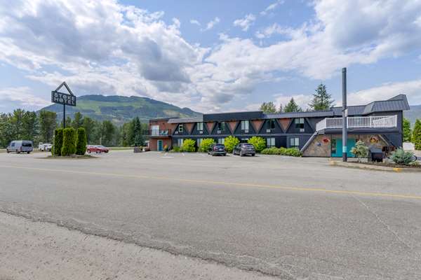 Exterior view - Stoke Hotel Revelstoke