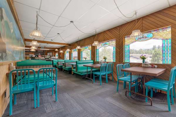 Amenities - Stoke Hotel Revelstoke