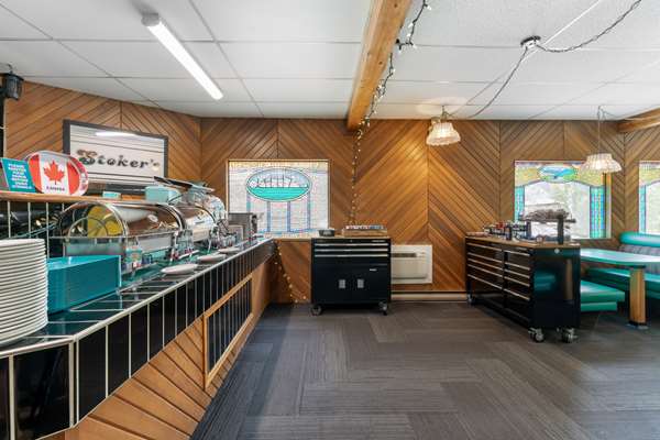 Amenities - Stoke Hotel Revelstoke