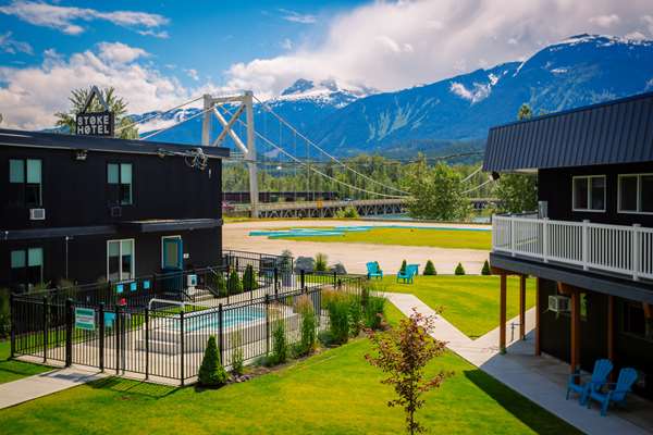 Exterior view - Stoke Hotel Revelstoke