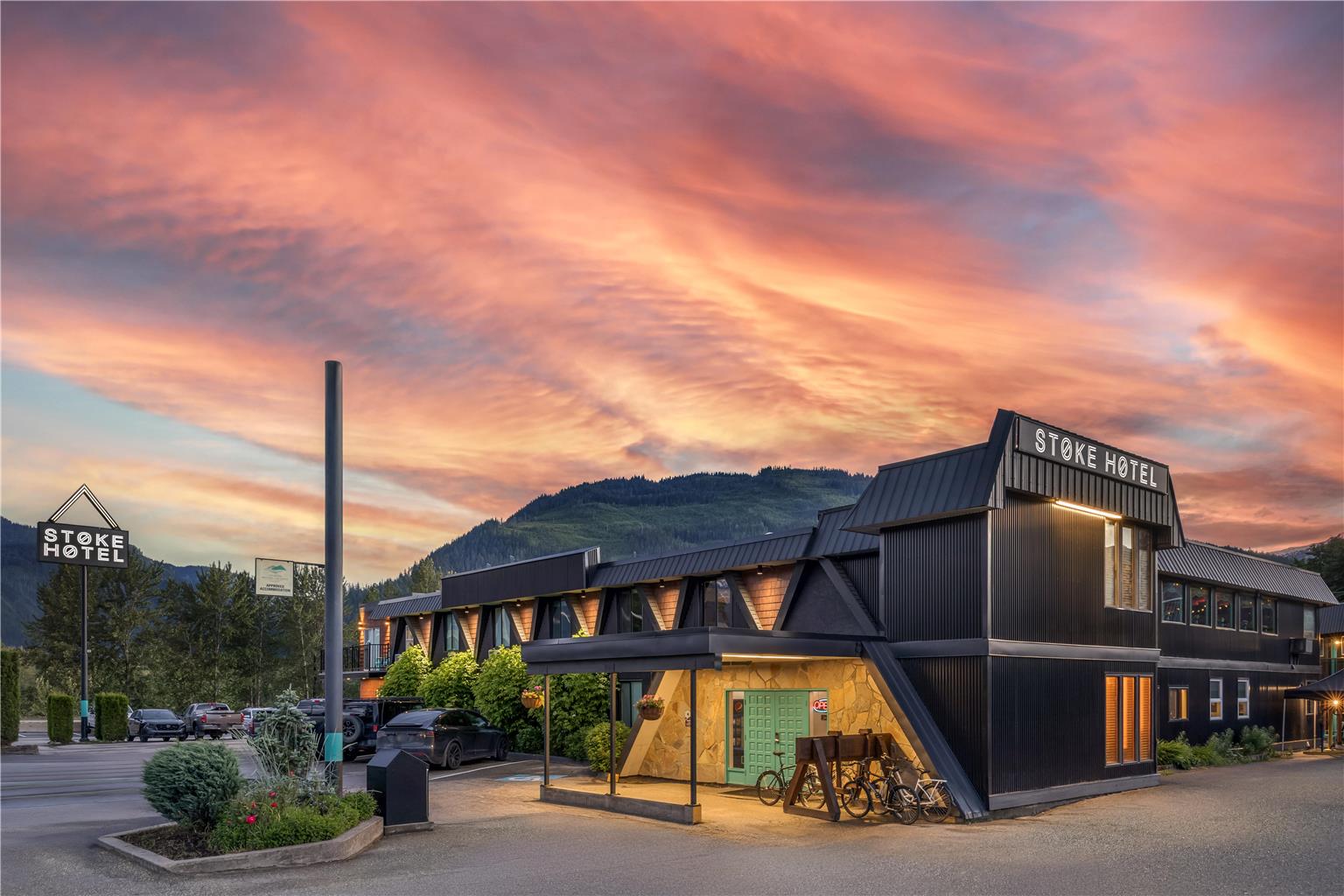 Stoke Hotel, SureStay Collection By BW