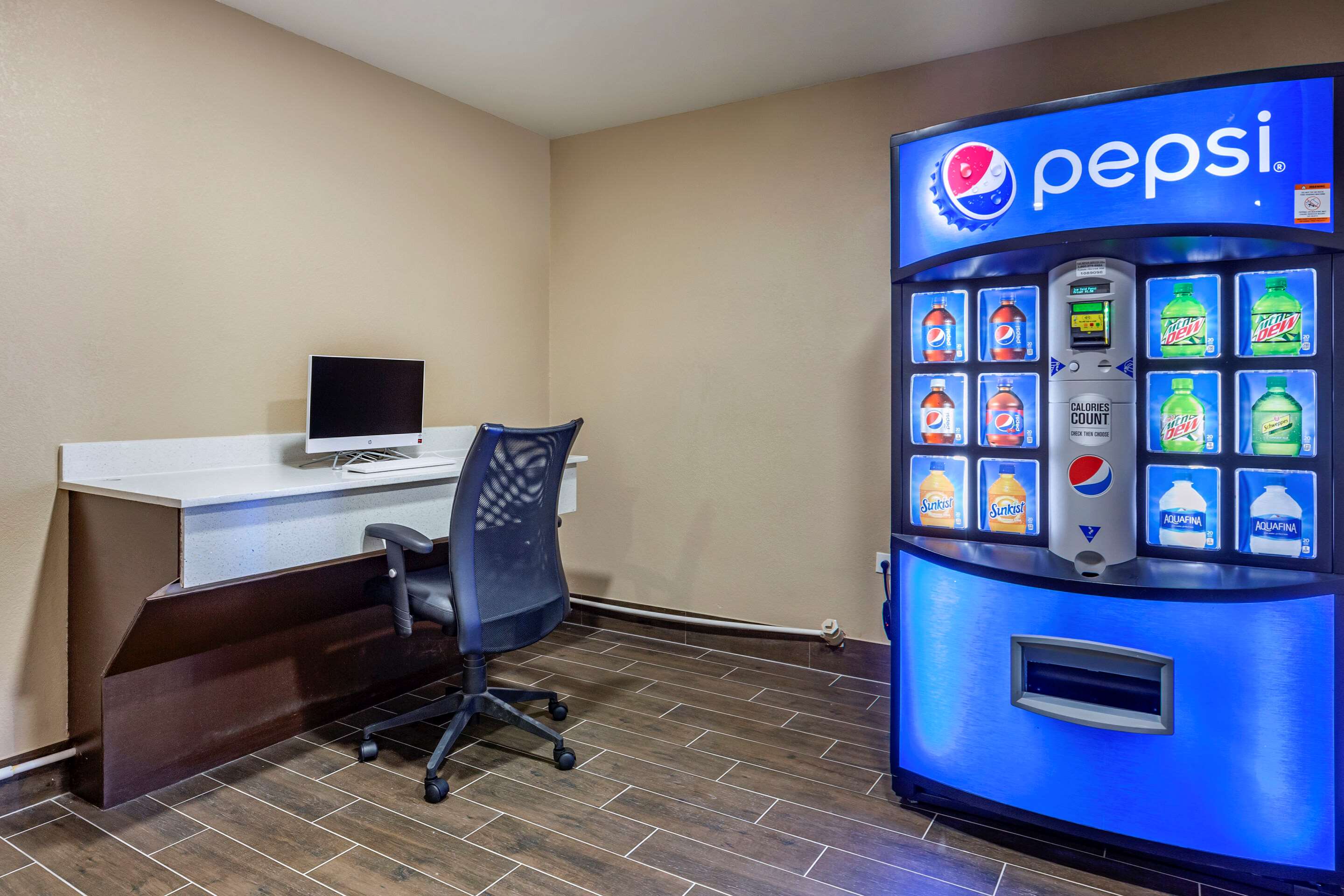 Business center | Comfort Inn & Suites Spring Lake - Fayetteville Near Fort Liberty