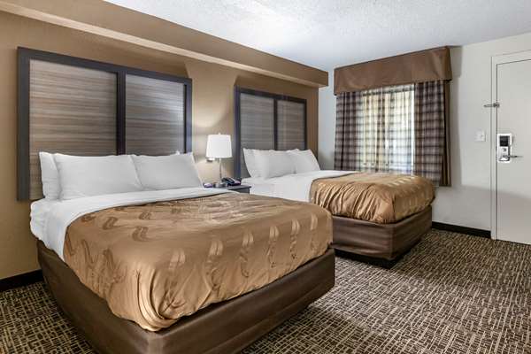  - Quality Inn & Suites Spring Lake