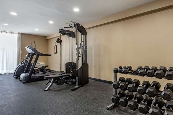 Fitness/ Exercise Room - Quality Inn & Suites Spring Lake