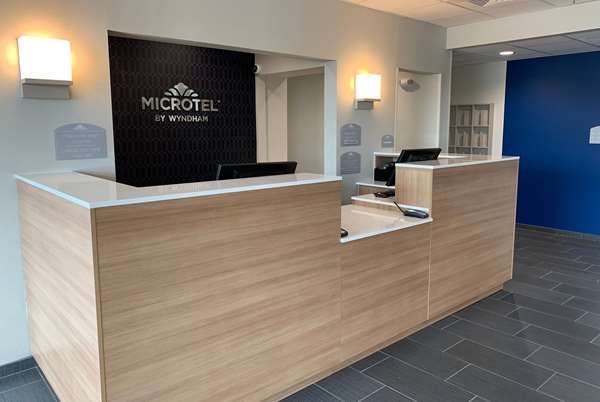  - Microtel Inn & Suites by Wyndham North Fountain - I-25, Exit 132