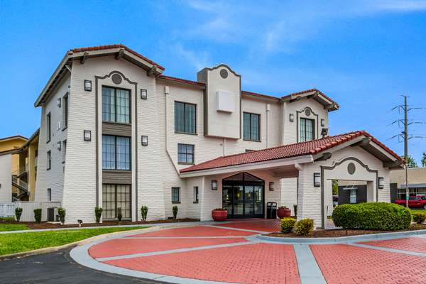 Exterior view - Quality Inn Hampton - I-64, Exit 263