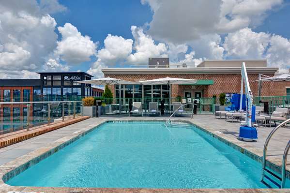 Pool - Hampton Inn & Suites Downtown Capitol View Nashville - I-40, Exit 209