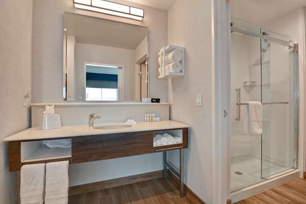  - Hampton Inn & Suites Downtown Capitol View Nashville - I-40, Exit 209