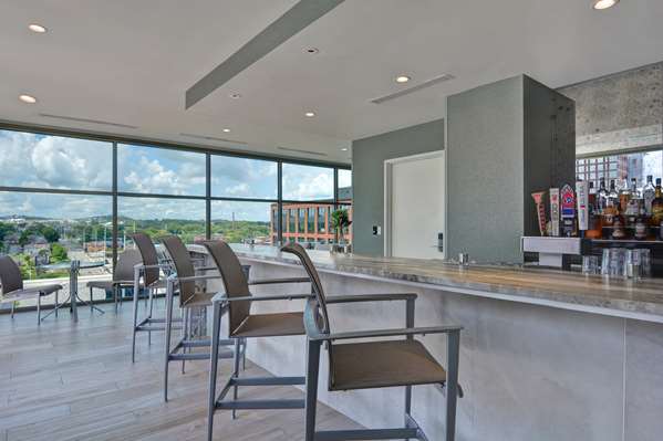 Bar - Hampton Inn & Suites Downtown Capitol View Nashville - I-40, Exit 209