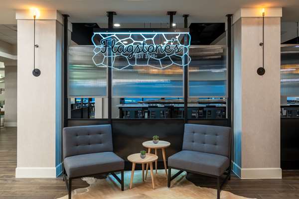 Restaurant - DoubleTree by Hilton Hotel Cherry Creek Denver