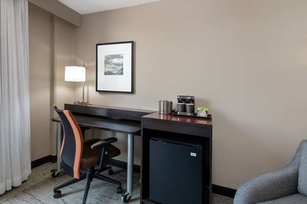  - DoubleTree by Hilton Hotel Cherry Creek Denver