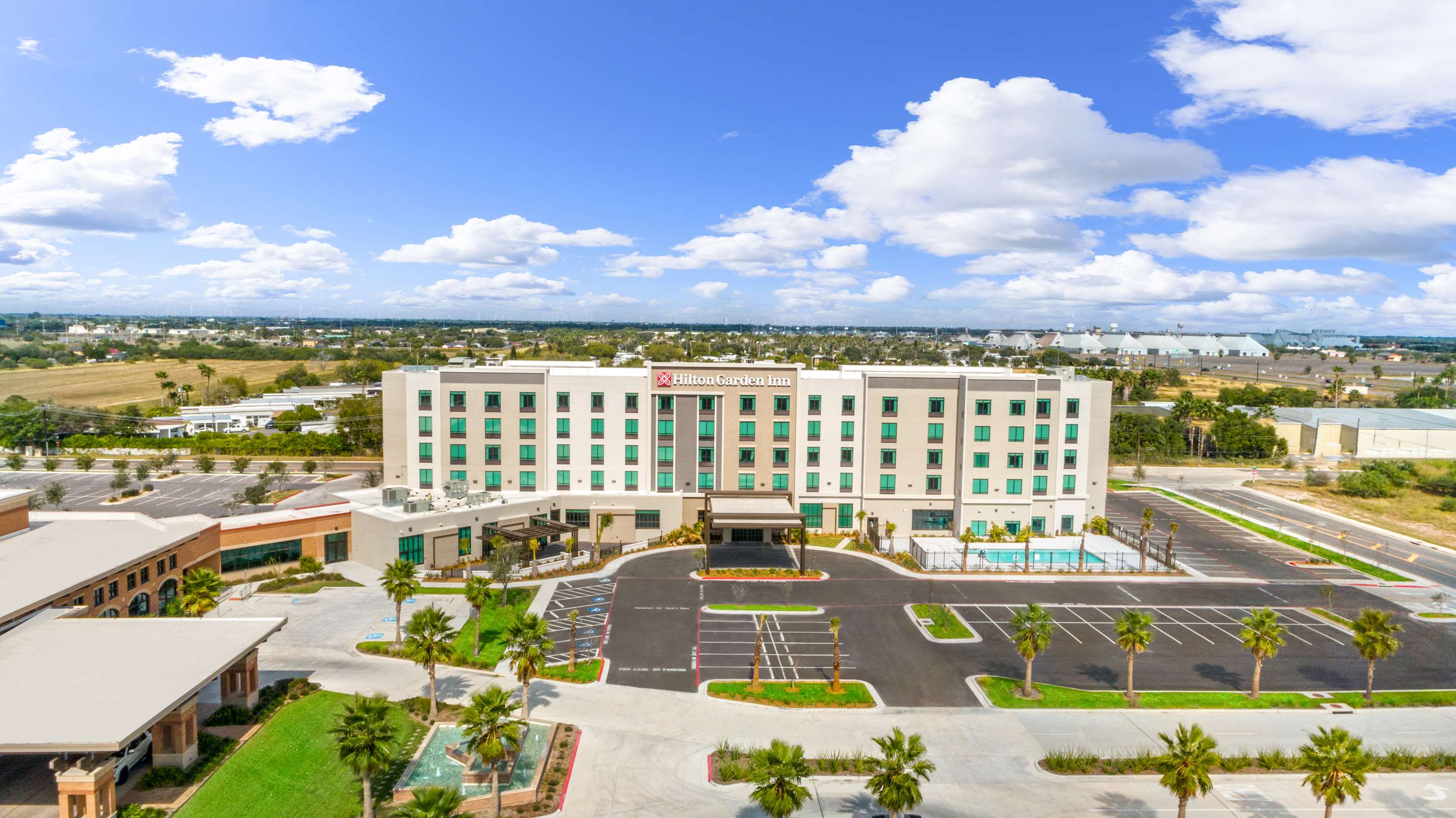Exterior | Hilton Garden Inn Harlingen Convention Center
