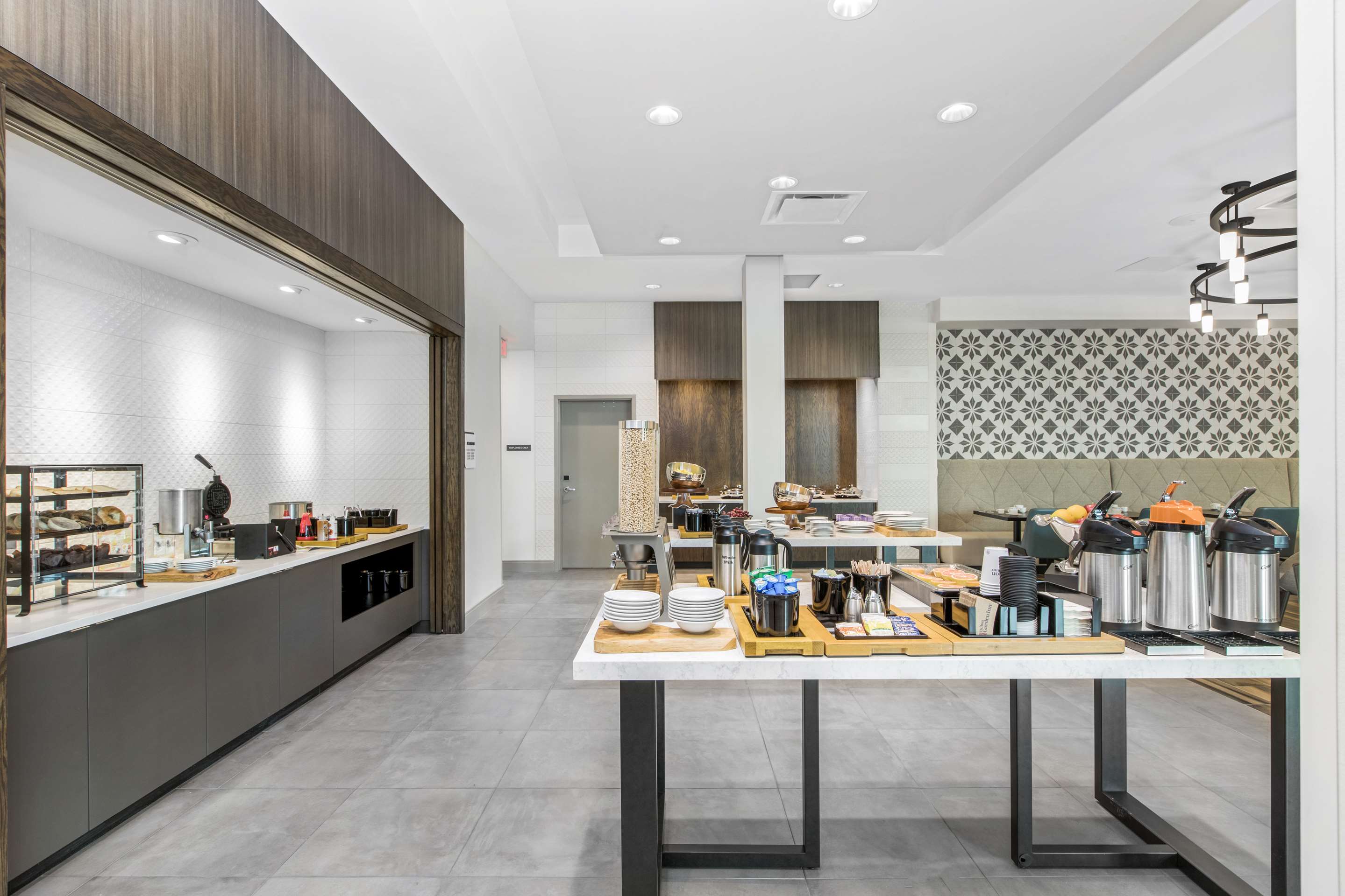 Restaurant | Hilton Garden Inn Harlingen Convention Center