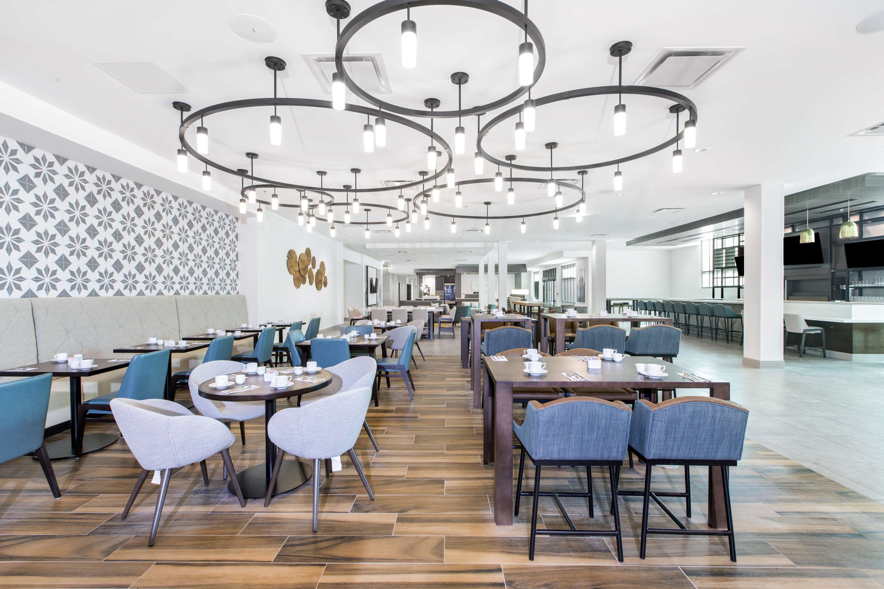 Restaurant | Hilton Garden Inn Harlingen Convention Center