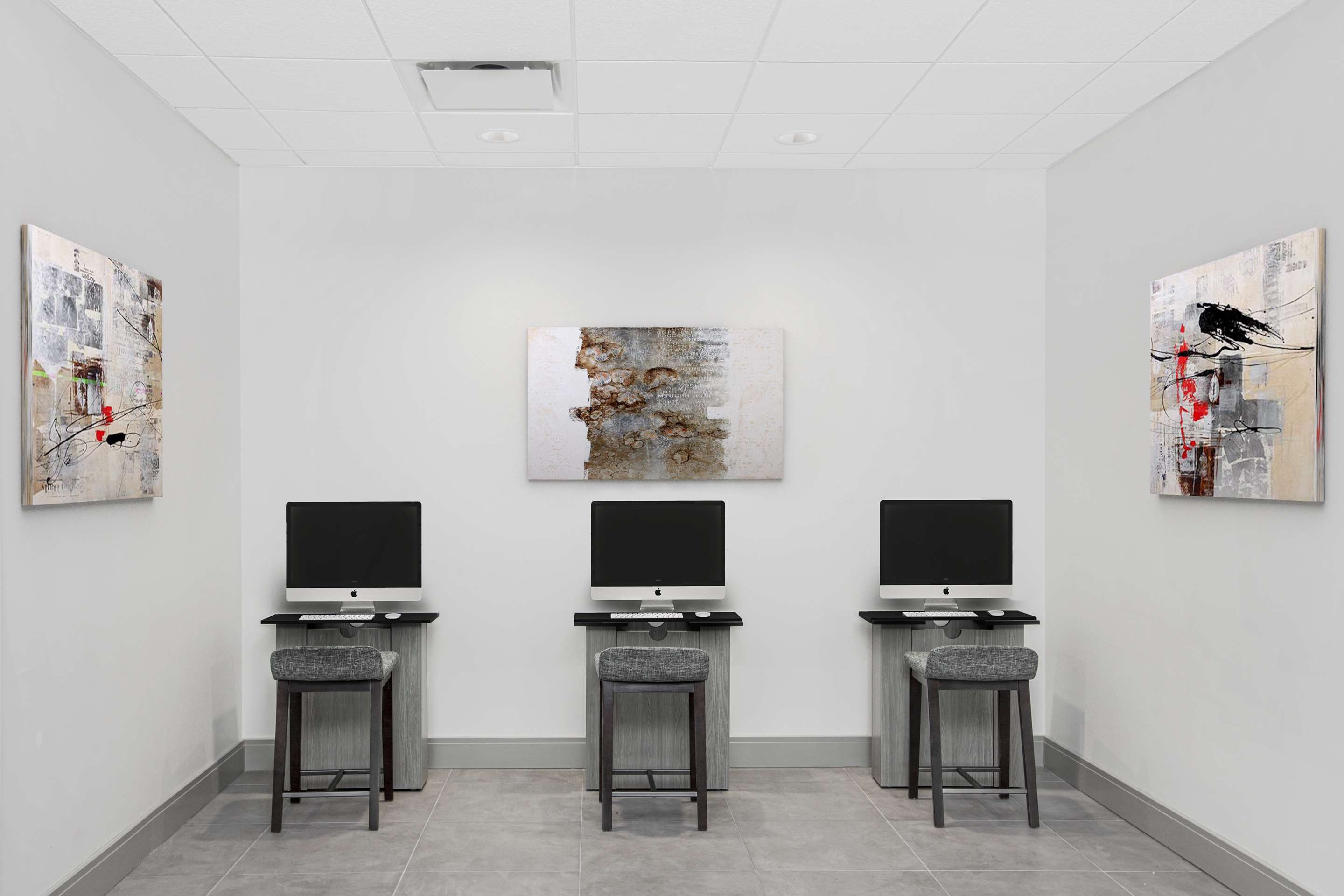 Business Center | Hilton Garden Inn Harlingen Convention Center