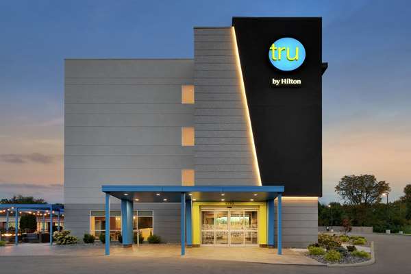 Exterior view - Tru by Hilton Hotel Sandusky
