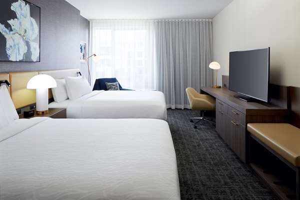  - Hilton Garden Inn Midtown Montreal