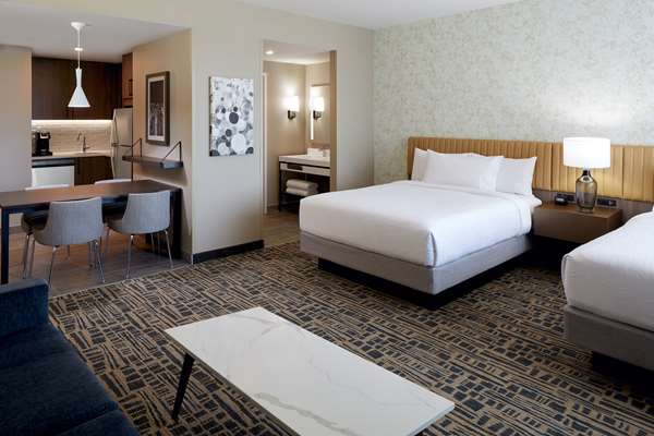  - Homewood Suites by Hilton Midtown Montreal