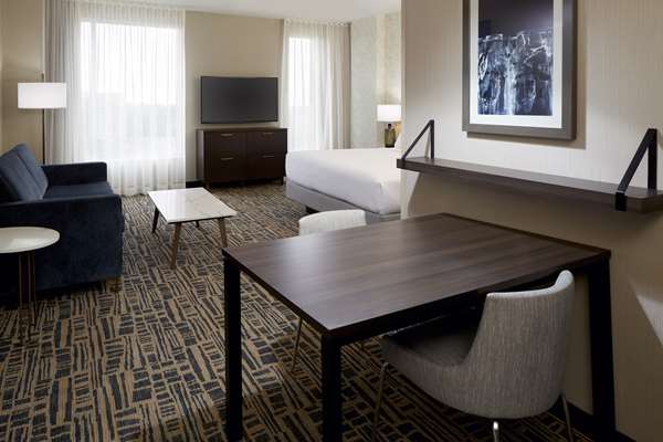  - Homewood Suites by Hilton Midtown Montreal