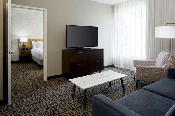  - Homewood Suites by Hilton Midtown Montreal