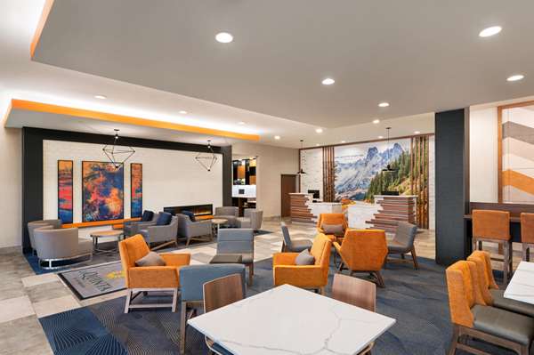  - La Quinta Inn & Suites Marysville - I-5, Exit 202